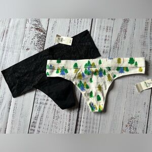 2 small Aerie Thong panties NWT black lace Cotton trees